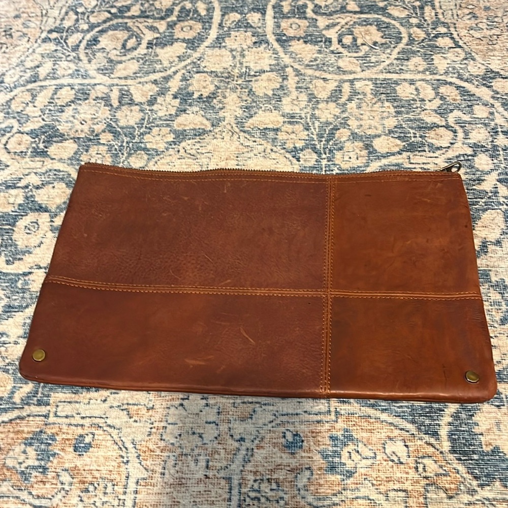 Leather pouch/clutch